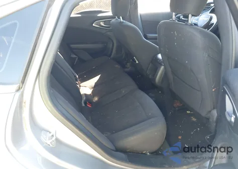 2015 Chrysler 200 Limited z USA, uszkodzony, nr VIN 1C3CCCAB3FN558902